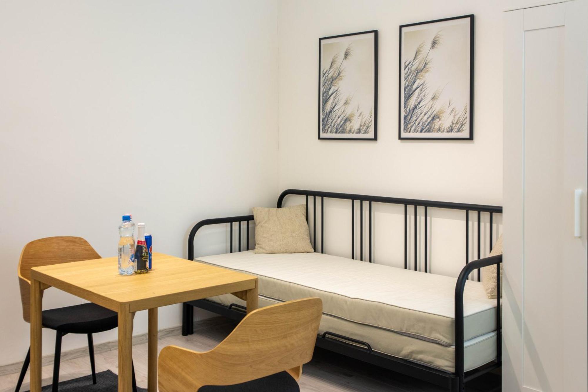 Rozsa Apartments - Jeremy — Photos 2